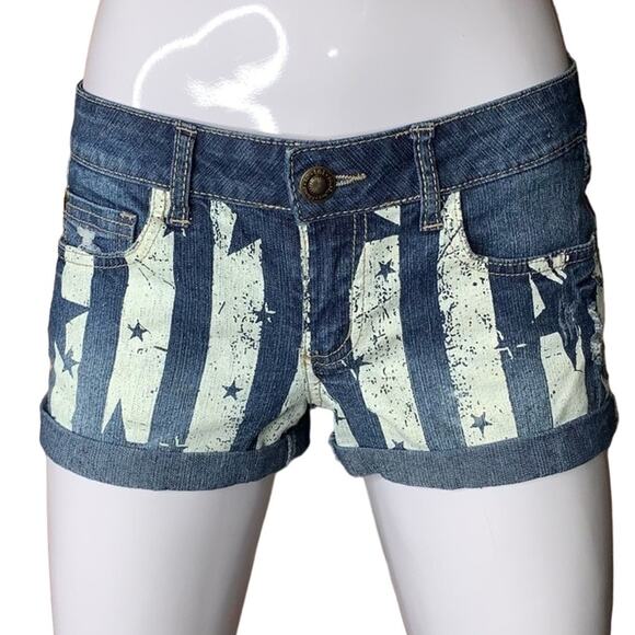 lei Ashley Low Rise Montana Shorts Size 5 Patriotic Stars and Stripes gr… - Picture 2 of 12